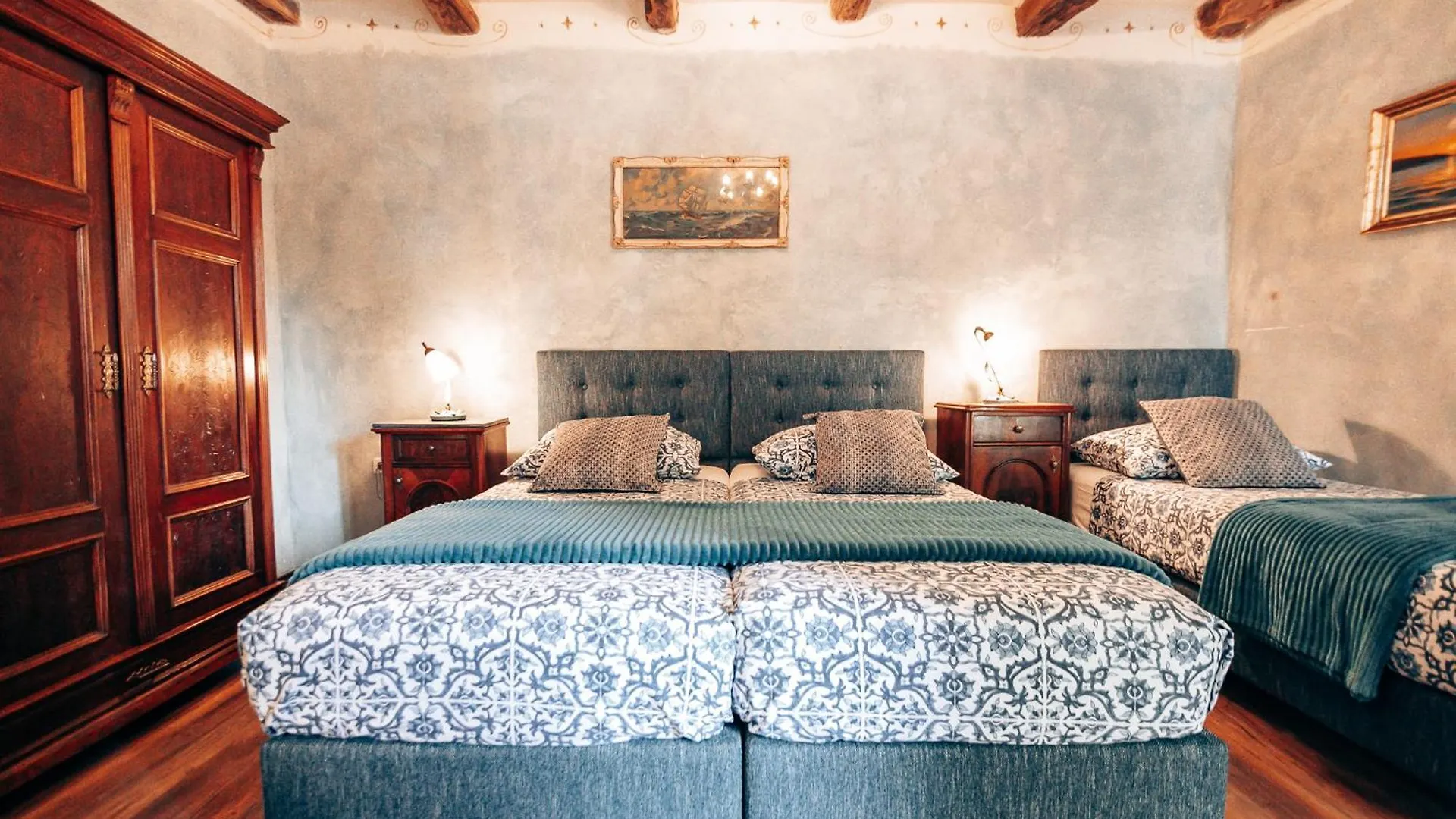 Stancija Negricani Divsici Villa
