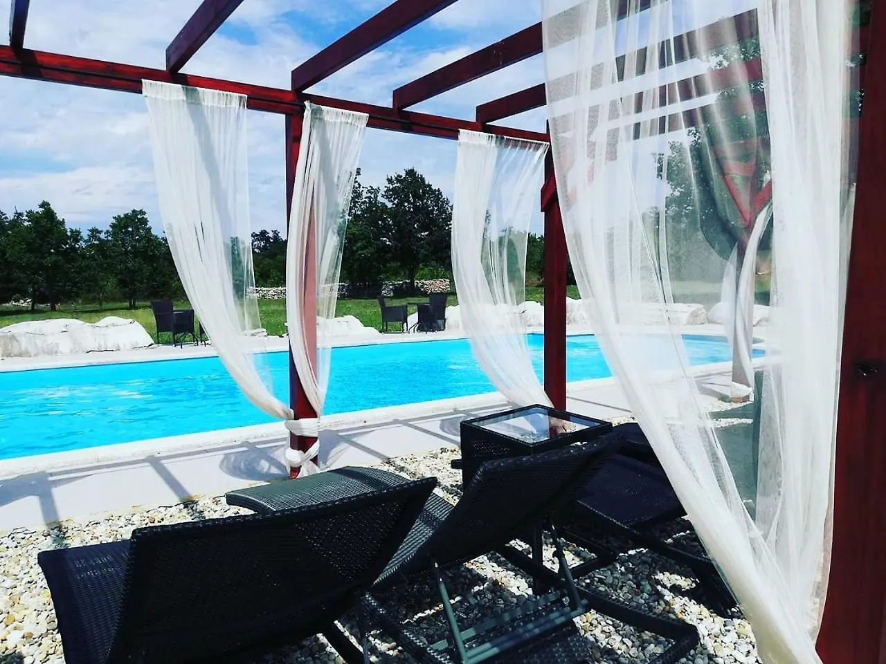 Villa Stancija Negricani Divsici Croatia