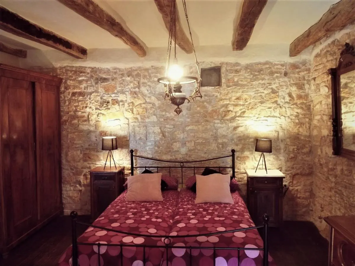 Stancija Negricani Divsici Croatia